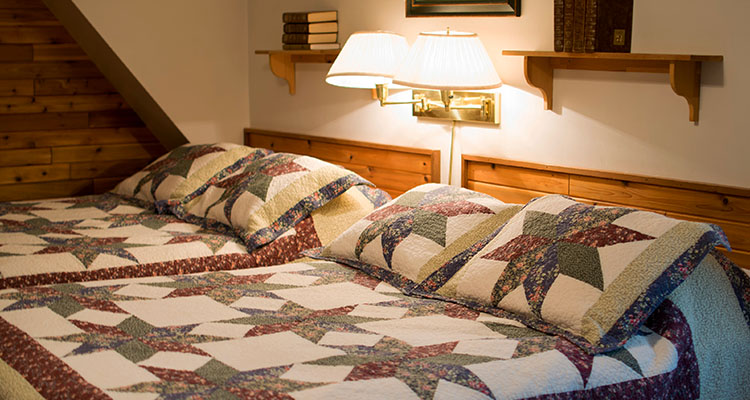 Two bed standard suite at Crandell Mountain Lodge